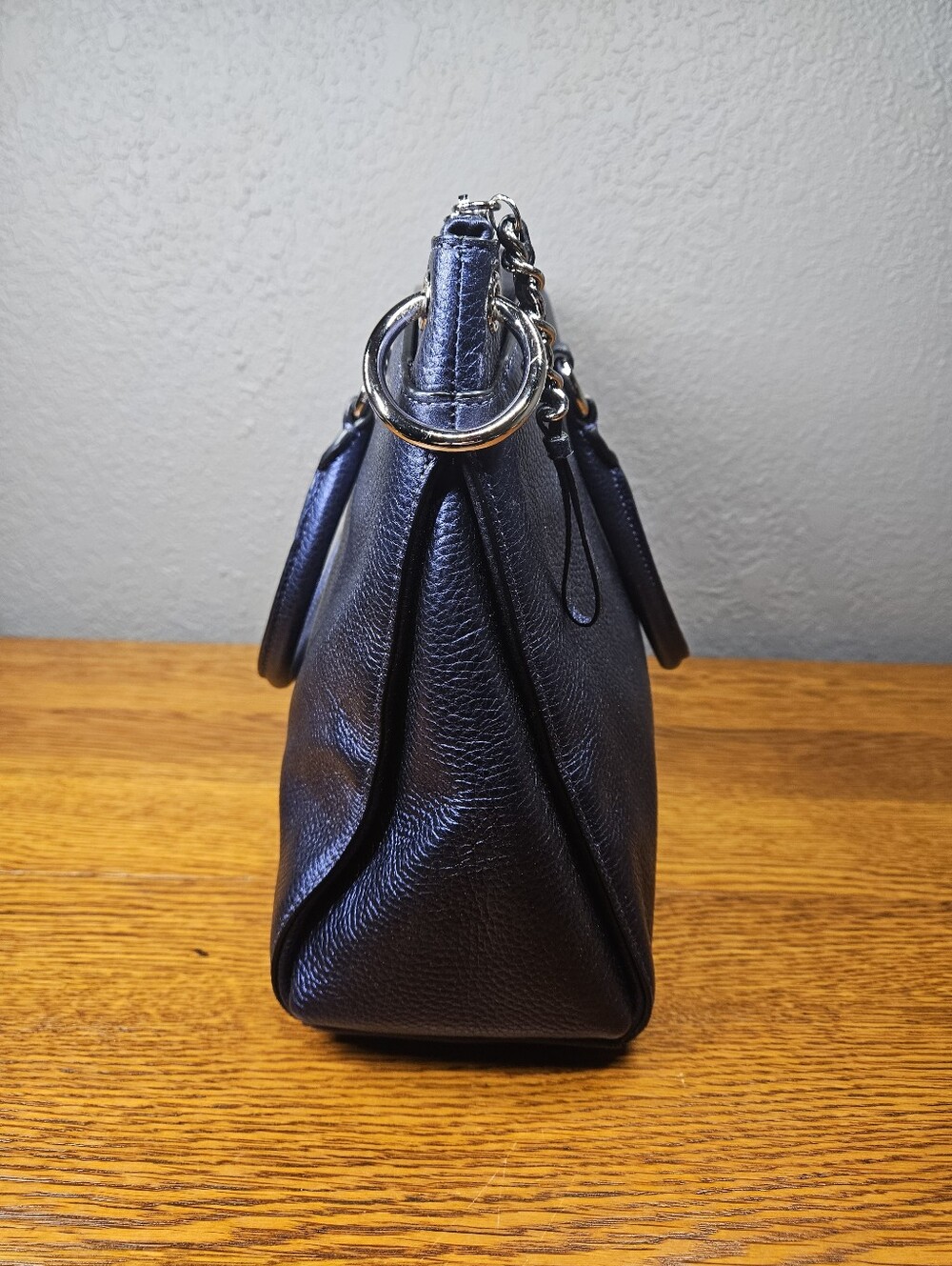 Coach Mia Satchel - Picture 9 of 15